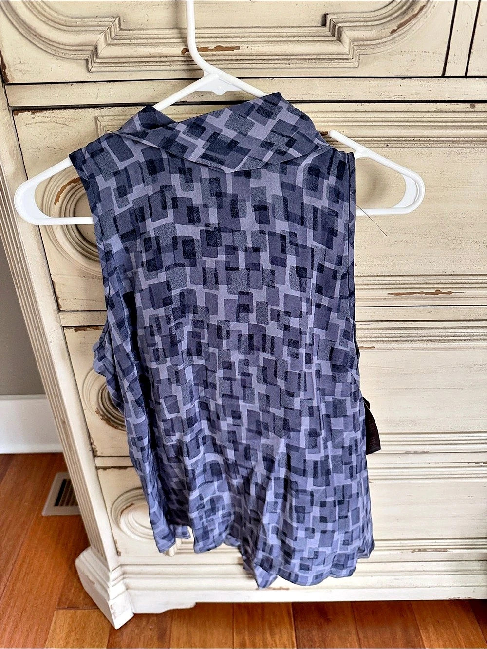 Jones New York G21 Network Geometric Sleeveless Blouse in Blue & Purple Size 10